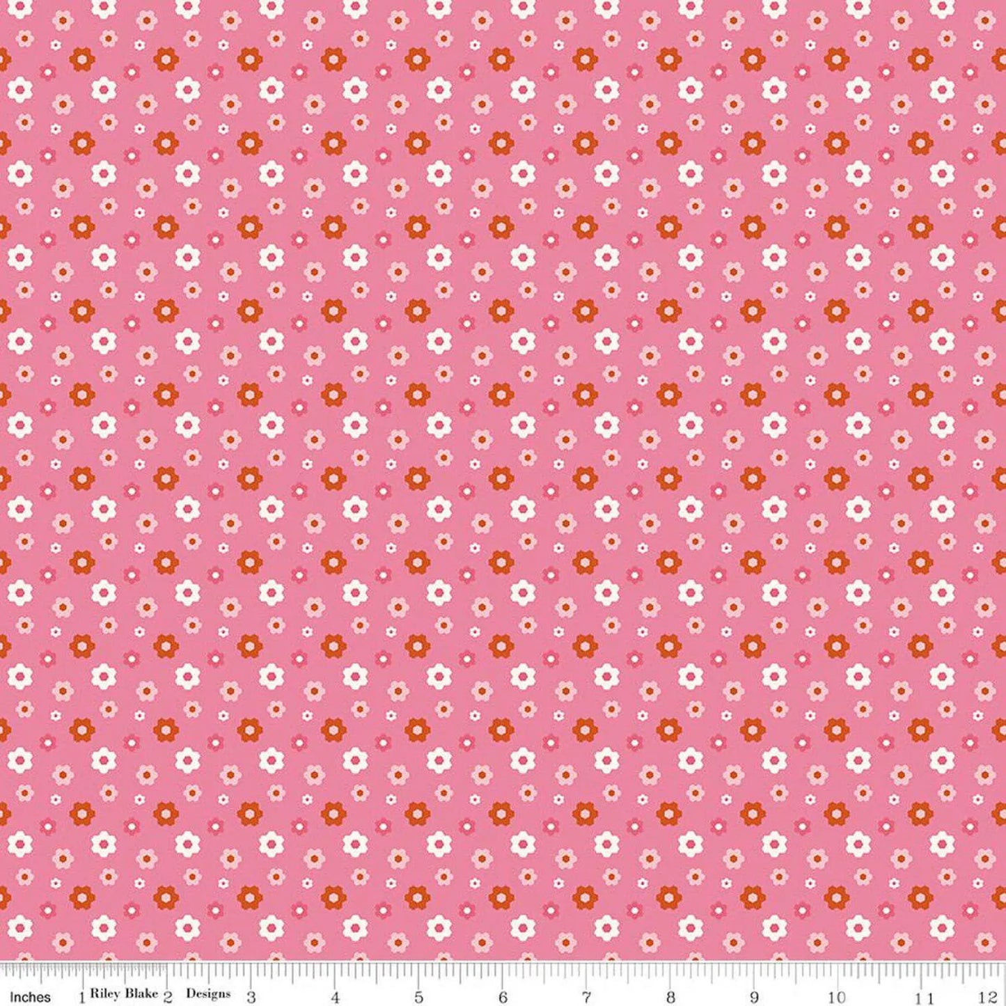 Floral - Pink: Patchwork Floral Pink fabric with petaled flowers and butterflies on pink background