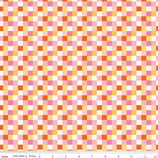 Checks - Pink: Patchwork Checks Pink fabric with gingham check pattern on pink background